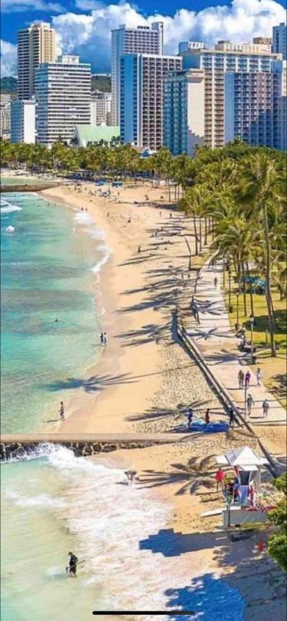 Waikiki Condo 2 Bedrooms 2 Bathrooms With 1 Free Parking Space Honolulu Bagian luar foto